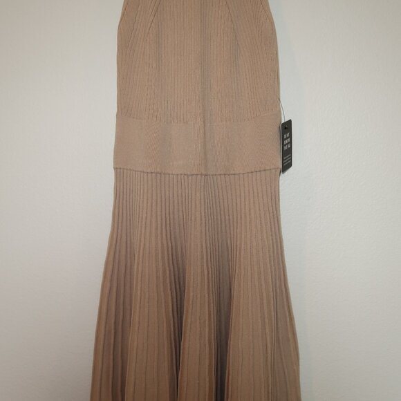 Express Sleeveless Knit Maxi Dress - Picture 2 of 5